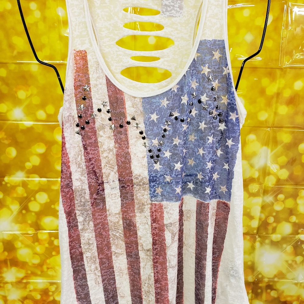 Shirt - Picture 2 of 2